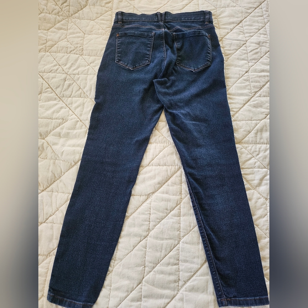 Curve Appeal Mid Rise Skinny Jeans with Comfort Waistband - Picture 2 of 7